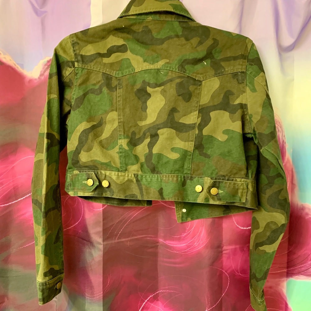 Jacket - Picture 3 of 4